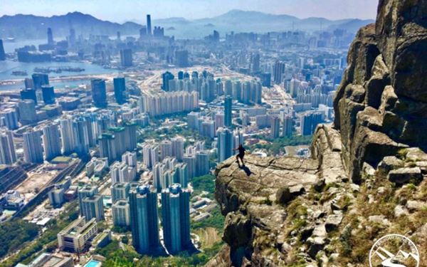 Suicide Cliff is a historic site located on the northern tip of Saipan, where Japanese civilians and soldiers jumped to their deaths during the 1944 Battle of Saipan. Today, the cliff features memorials and peace parks, offering a somber and reflective atmosphere. The views from the top, overlooking the vast Pacific Ocean and the Marpi forest, are breathtakingly beautiful yet haunted by history.