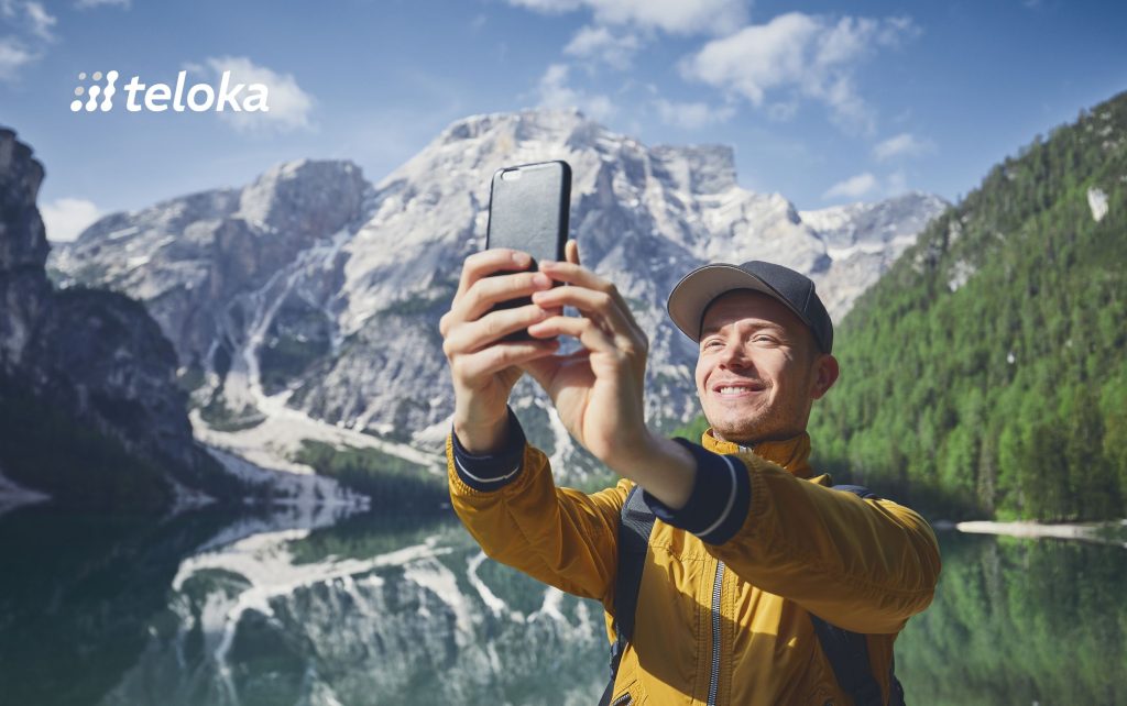 Even-with-the-rugged-mountain-terrain-an-eSIM-makes-the-trip-more-complete.