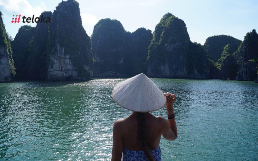 Traveler in Vietnam